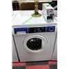 Image 1 : GE COIN OPERATED COMMERCIAL WASHER