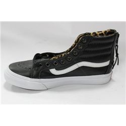 PR OF VANS OFF THE WALL SKATER SHOES ON CHOICE