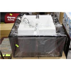 BRUSH NICKEL SQARE LIGHT FIXTURE KUZO LIGHTING