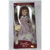 Image 1 : COLLECTIBLE BISQUE DOLL