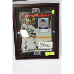 1985 RED ROOSTER WAYNE GRETZKY CARD FRAMED