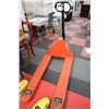 Image 1 : PALLET JACK - ORANGE