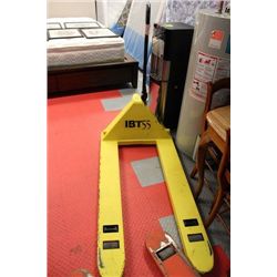 PALLET JACK - YELLOW