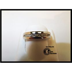 193-15877:10K WHITE GOLD DIAMOND BAND GENTS