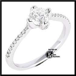 135-13868:14K WHITE GOLD DIAMOND RING