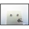 Image 1 : 172-15168:18K WHITE GOLD DIAMOND STUD EARRINGS