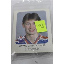 BUNDLE OF GRETZKY CARDS