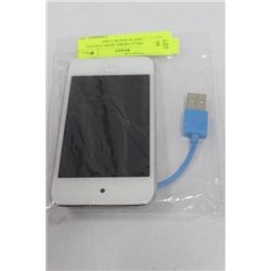 WHITE APPLE VIDEO iPOD TOUCH WITH FRONT & BACK CAM