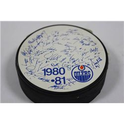 1980/81 LITHO TEAM SIGNED OILERS PUCK