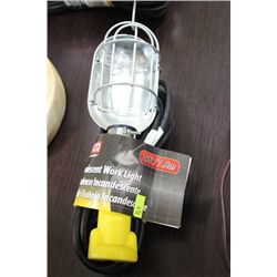 BAYCO FLUORESCENT WORK LIGHT