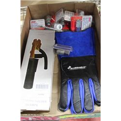 BOX OF LINCOLN AIR COUPLERS/ELECTRODE HOLDERS AND