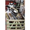 Image 1 : PALLET OF FURNITURE