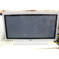 SHOWHOME FAUX LCD TV