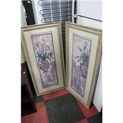 PAIR OF FLORAL FRAMED PICTURES