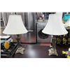 Image 1 : PAIR OF GOLD TONE SHOWHOME LAMPS