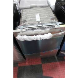 GE STAINLESS STEEL DISHWASHER