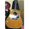 Image 1 : YAMAKI CUSTOM ACCOUSTIC GUITAR W/ BLACK CASE