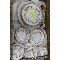 BASKET W/ 23PC. ROYAL ALBERT "DIMITY ROSE" SET