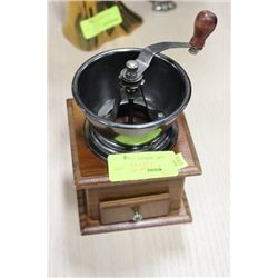 CLASSIC COFFEE GRINDER