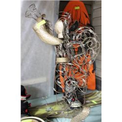 BRONZE & METAL ILLUMINATING ANGEL CHRISTMAS STAND