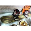 Image 1 : BEGINNER'S K-19 SNOWBOARD W/ BINDINGS & BOOTS