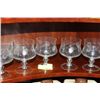 Image 1 : SET OF 8 CRYSTAL CORNFLOWER DESIGN GLASSES