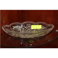 PINWHEEL CRYSTAL SERVING DISH