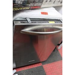 KITCHENAIDE ST STEEL DISHWASHER