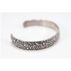 Sterling Silver Bracelet Floral Design