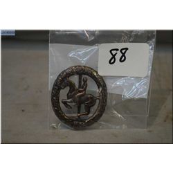 Nazi Equestrian Badge in bronze [ Maker marked ]