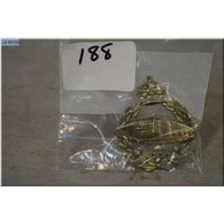 Canadian Cap BadgeCanaidan Armoured Fighting Vehicle Training Center [ maker's marked Scully Ltd ]