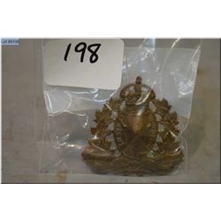 Canadian Cap Badge WWII Royal Canadian Mounted Police [ one lug slightly bent ]