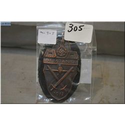 Nazi Shiedl - Campaign in DEMJANSK 1942 [ a great medal ]