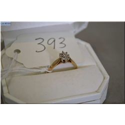 Ladies Gold Engagement Ring w/diamond cluster