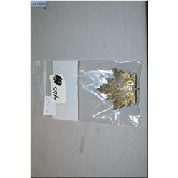 World War One Cap Badge  [ 220 th Can Overseas Battalion in fine condition w/both lugs intact -