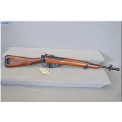 Lee Enfield Mod No 5 MK 1 .303 cal mag fed bolt action full wood Military Jungle Carbine w/20" bbl [