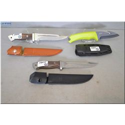 Bag Lot : 3 Hunting Knives w/sheaths [ 2 Buck U.S.A. Design 2008  [ one w/black sheath, one w/brown 