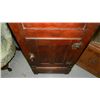 Image 3 : Primitive small ice box SSR = special shipping required
