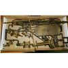 Image 1 : box of brass items / hardware etc