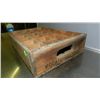 Image 2 : Primitive soda crate