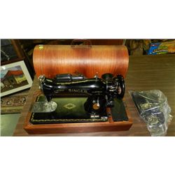 antique table top dome case sewing machine "Singer"