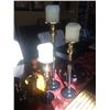 Image 1 : Set of 3 Graduating Size Candle Holders