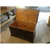 Image 2 : Pine Blanket Chest (19" X 36")
