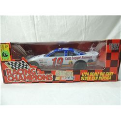 1997 1:24 DIE CAST RACING CHAMPIONS STOCK CAR