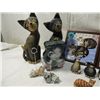 Image 2 : JACKPOT BOX CAT FIGURINES
