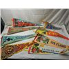 Image 1 : LOT 8 VINTAGE SOUVENIR PENNANTS