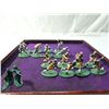 Image 2 : LOT 18 ASSORTED FOOTBALL FIGURES & ARMY FIGURES