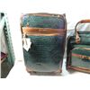 Image 2 : LOT 2 NEW SMANTHA BROWN GREEN & CAMEL LUGGAGE