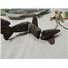 Image 2 : LOT 6 FISH COLLECTIBLES