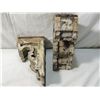 Image 2 : ANTIQUE WEATHERED WOODEN CORBELS
